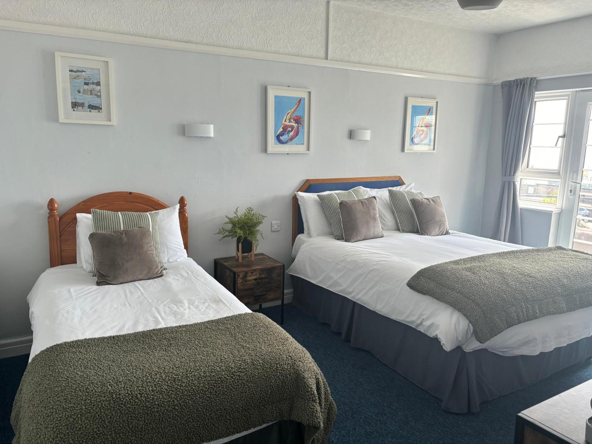 The Yacht Inn Penzance Exteriör bild